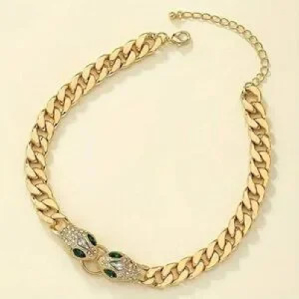 Gold Snake Head Choker Necklace Emerald Crystal Detail Y2K Gift Dainty - Picture 2 of 2